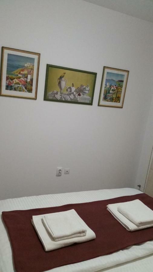 Kolonaki Domus Apartment Iasi Ngoại thất bức ảnh