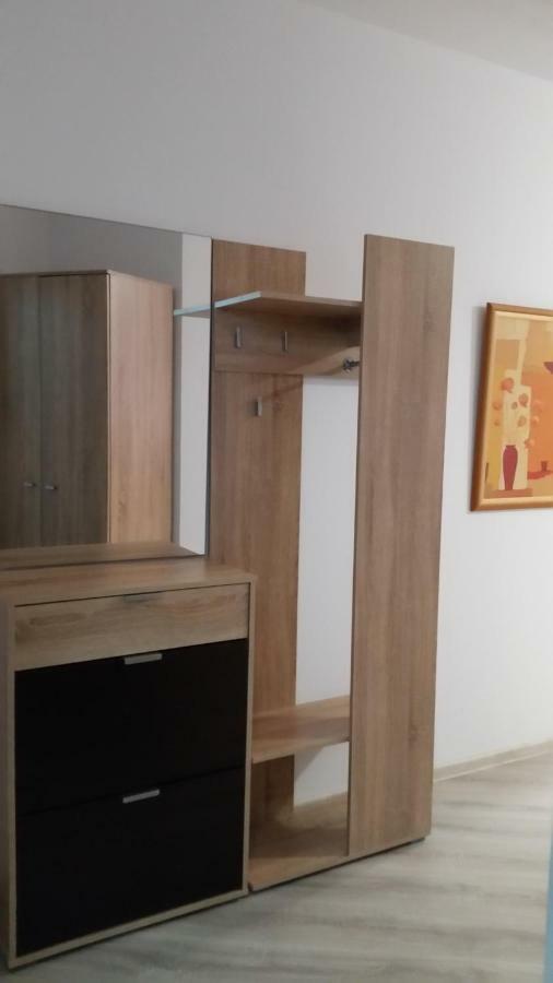 Kolonaki Domus Apartment Iasi Ngoại thất bức ảnh