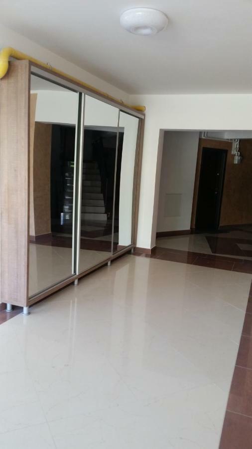 Kolonaki Domus Apartment Iasi Ngoại thất bức ảnh
