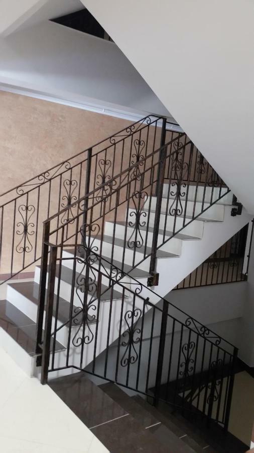 Kolonaki Domus Apartment Iasi Ngoại thất bức ảnh