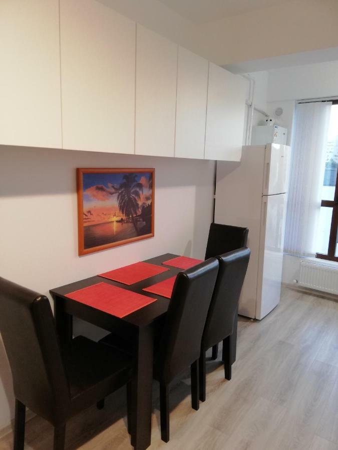 Kolonaki Domus Apartment Iasi Ngoại thất bức ảnh