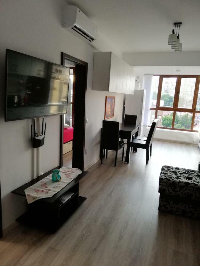 Kolonaki Domus Apartment Iasi Ngoại thất bức ảnh