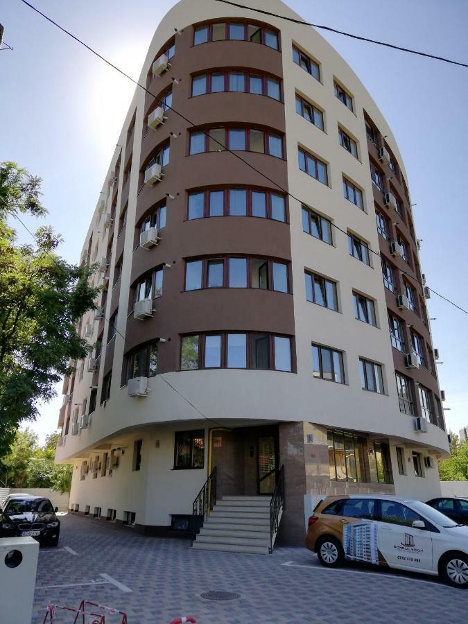 Kolonaki Domus Apartment Iasi Ngoại thất bức ảnh